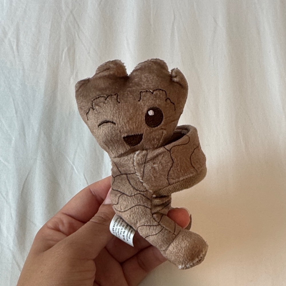 Disney Groot Cutie Cuff